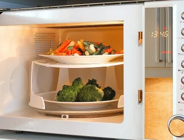 Πως μας βλάπτει ο φούρνος μικροκυμάτων;